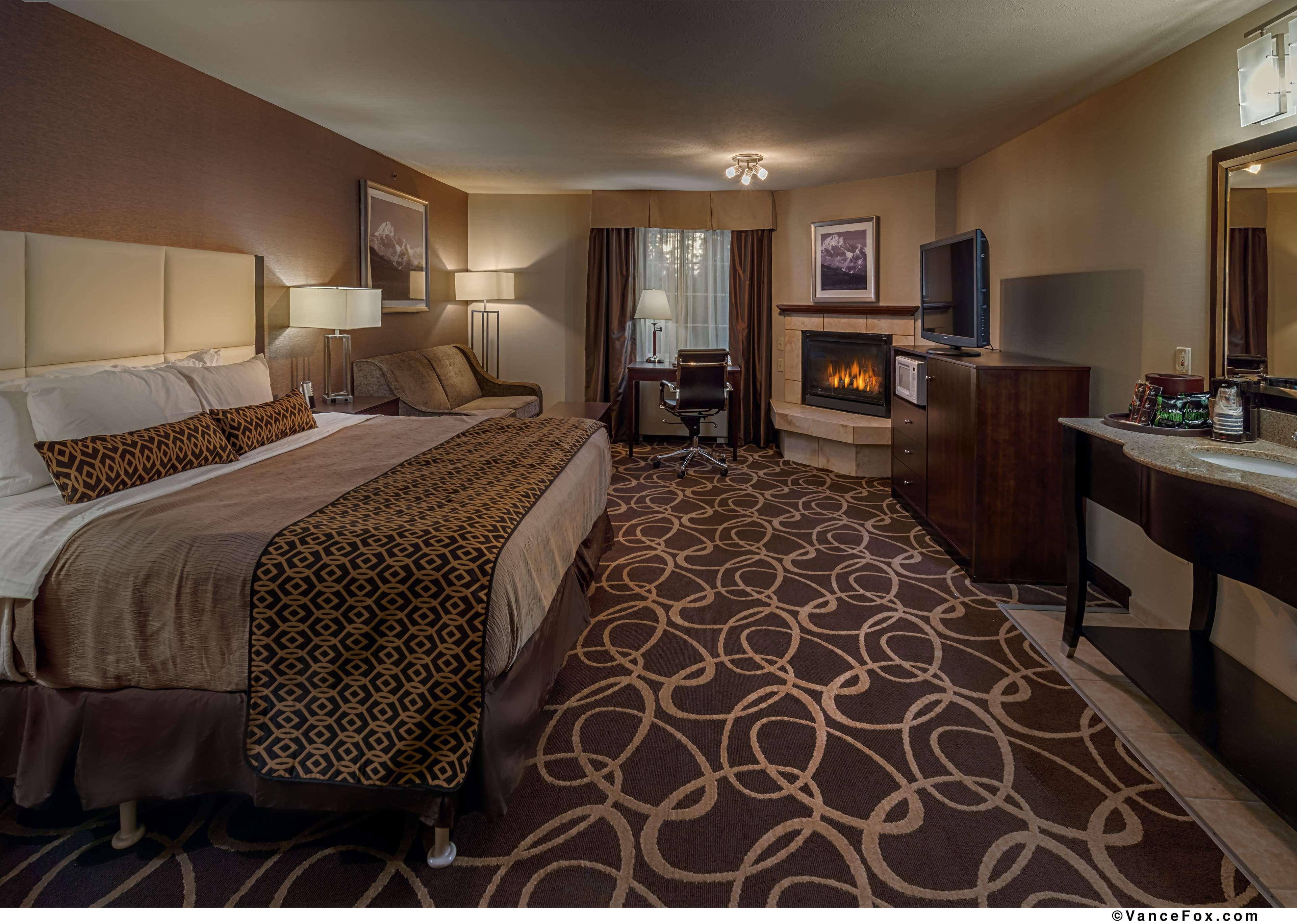 Best Western Plus Pioneer Park Inn Fairbanks Buitenkant foto