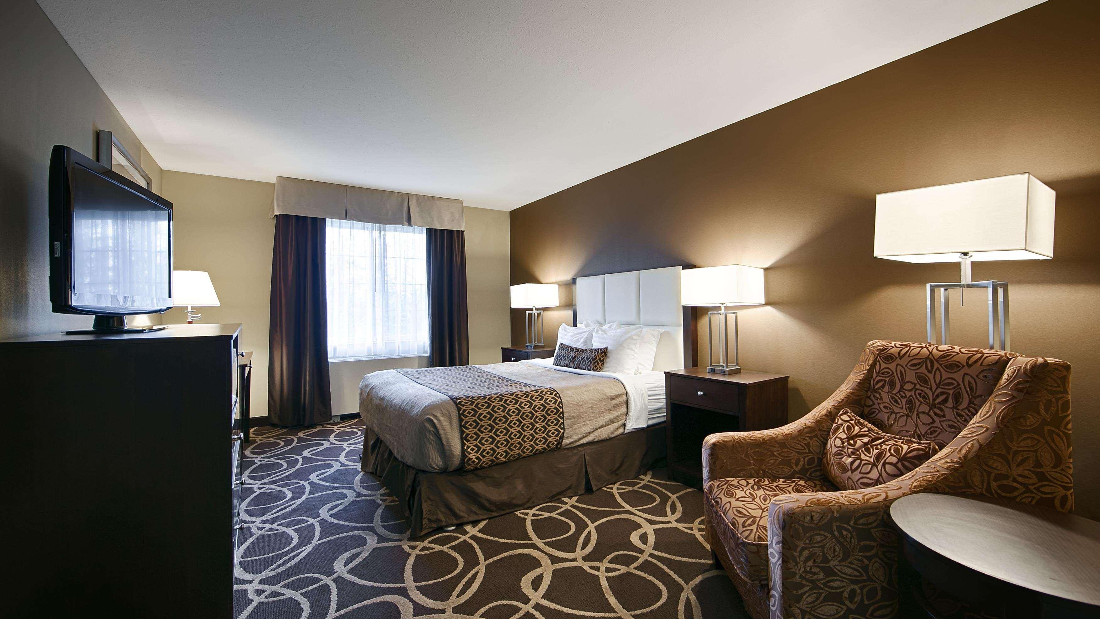 Best Western Plus Pioneer Park Inn Fairbanks Buitenkant foto
