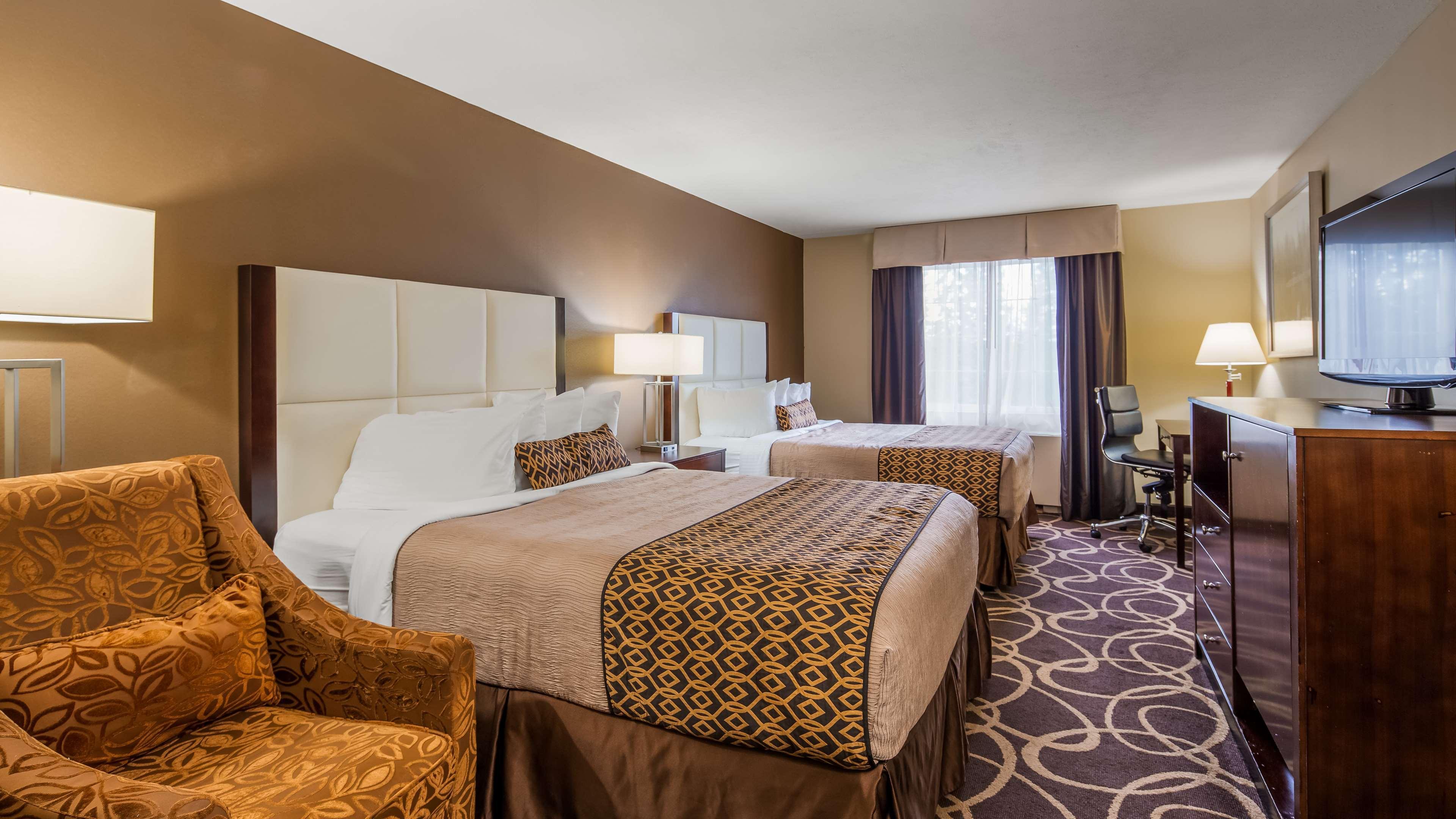 Best Western Plus Pioneer Park Inn Fairbanks Buitenkant foto