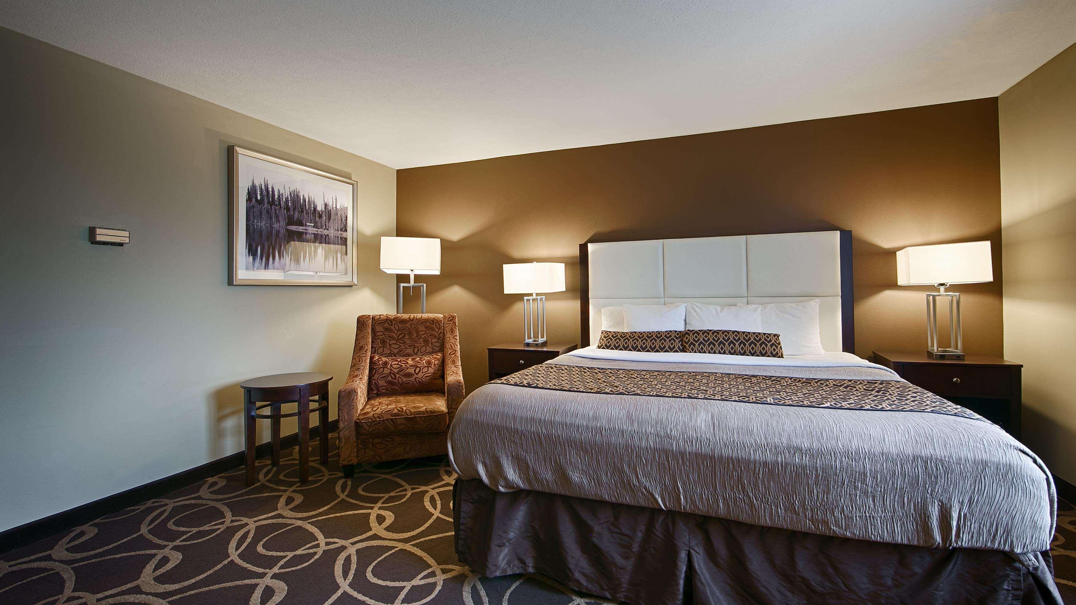 Best Western Plus Pioneer Park Inn Fairbanks Buitenkant foto