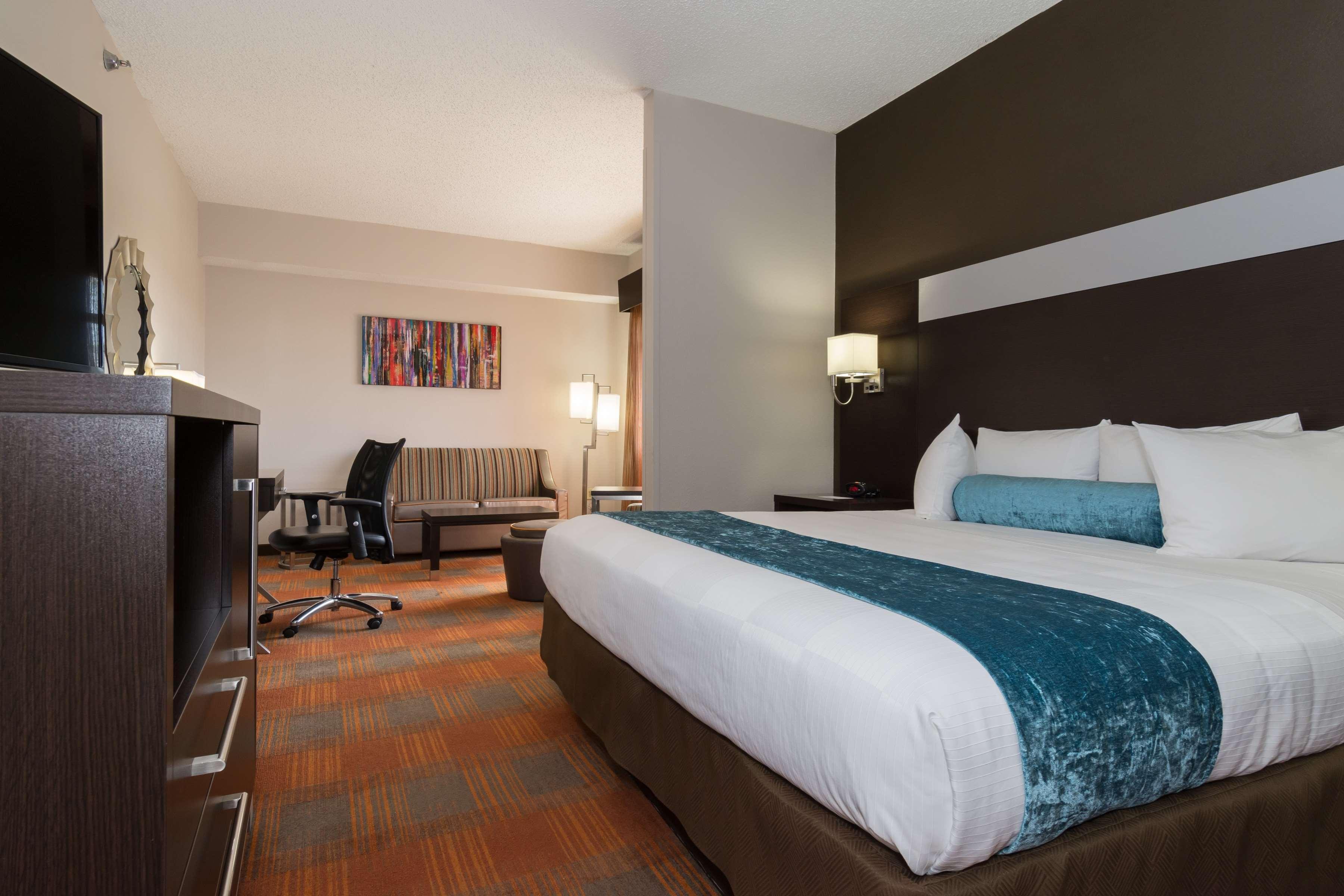 Best Western Plus Pioneer Park Inn Fairbanks Buitenkant foto