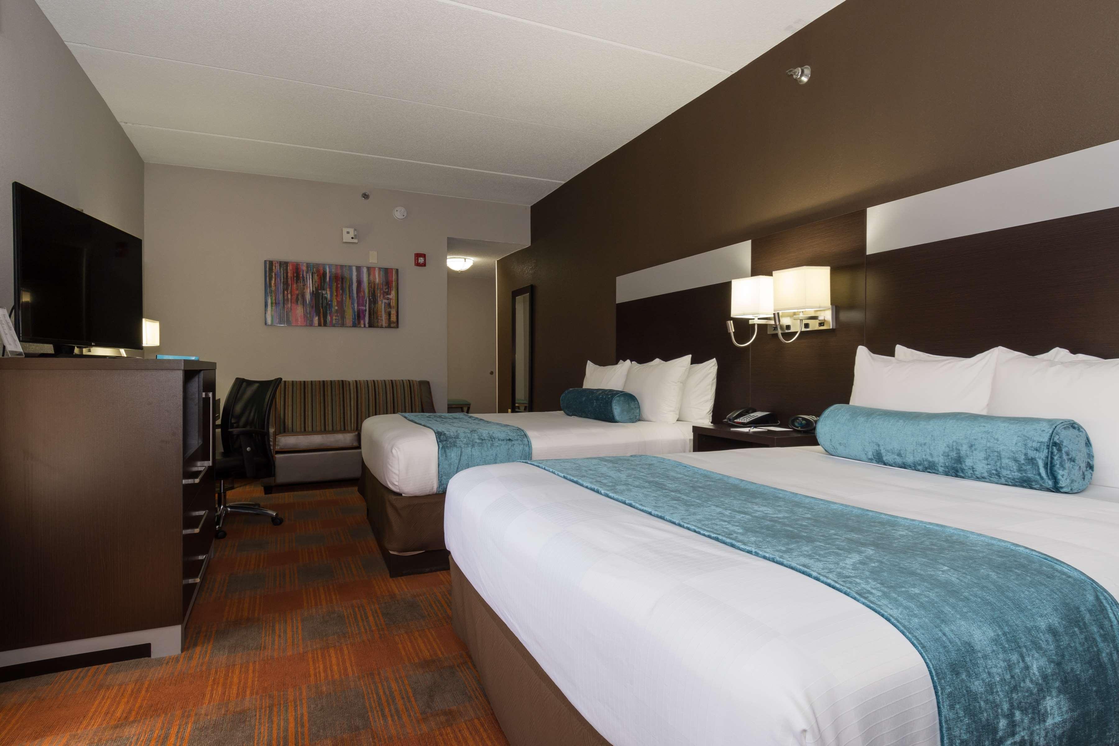 Best Western Plus Pioneer Park Inn Fairbanks Buitenkant foto