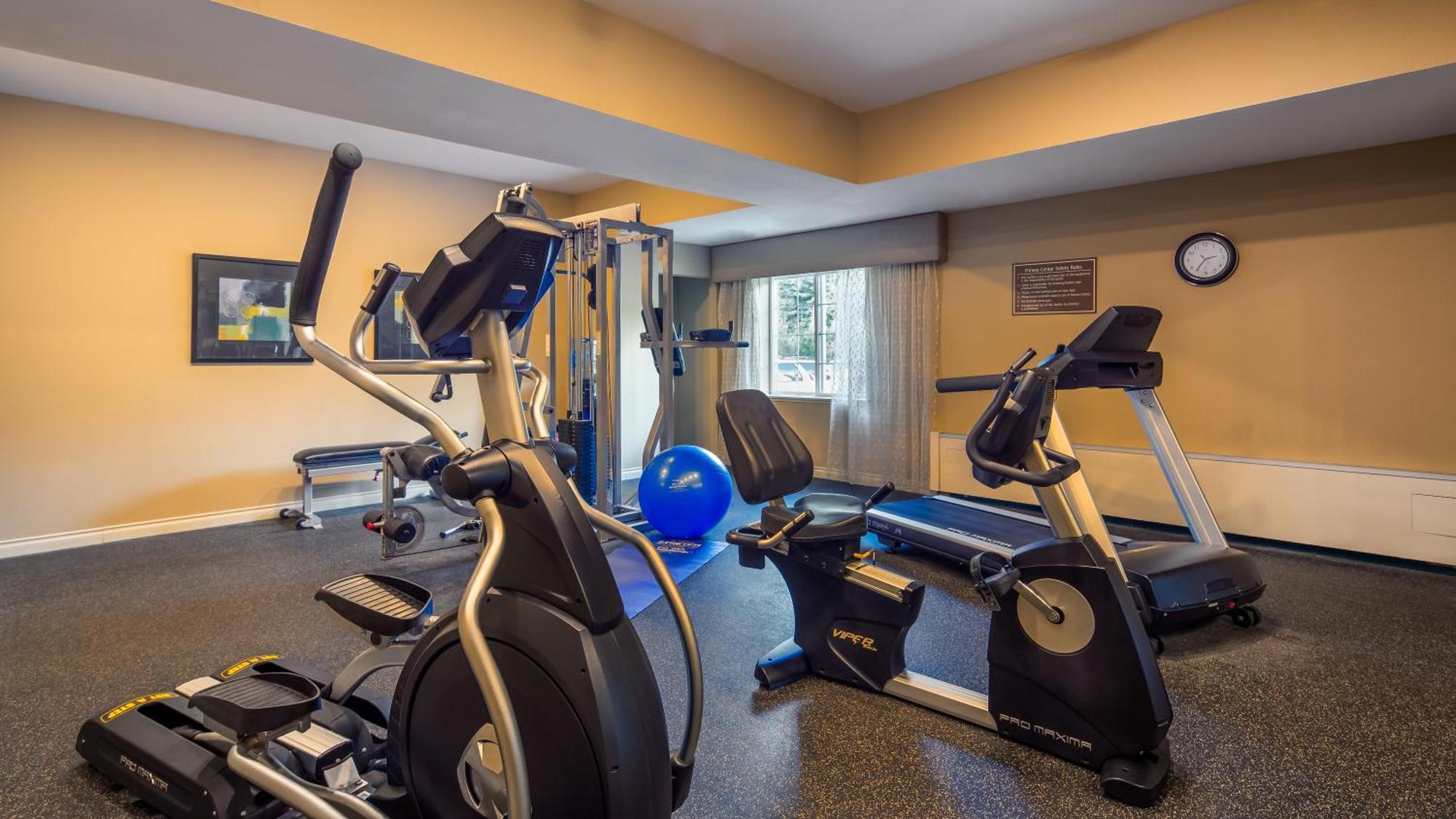 Best Western Plus Pioneer Park Inn Fairbanks Buitenkant foto